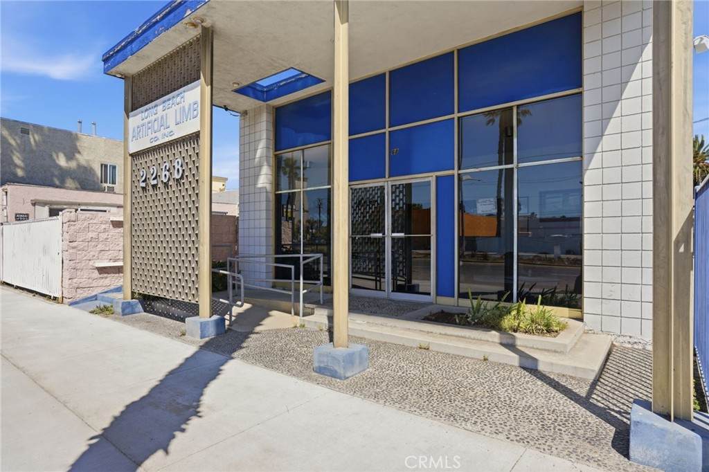 2268 N. Long Beach Blvd - Photo 1