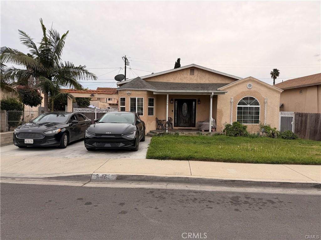 3146 Cudahy - Photo 1