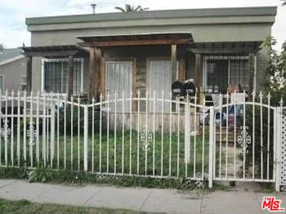 1241 Muirfield Road - Photo 1