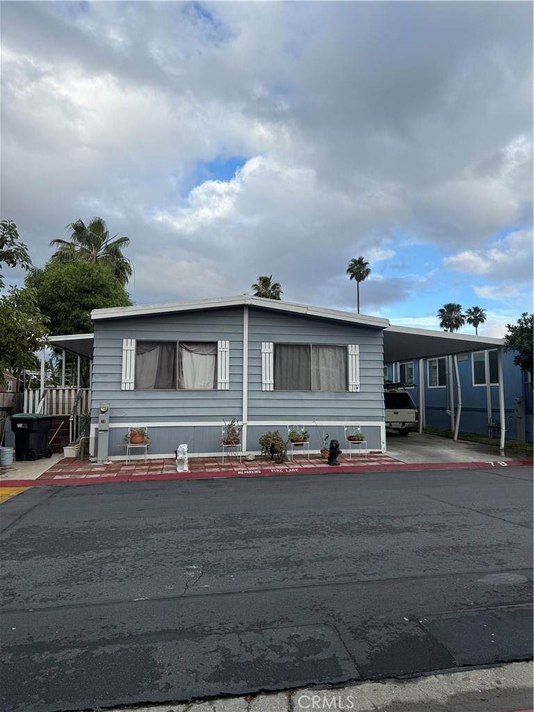 https://bt-photos.global.ssl.fastly.net/socal/orig_boomver_1_425500019-2.jpg