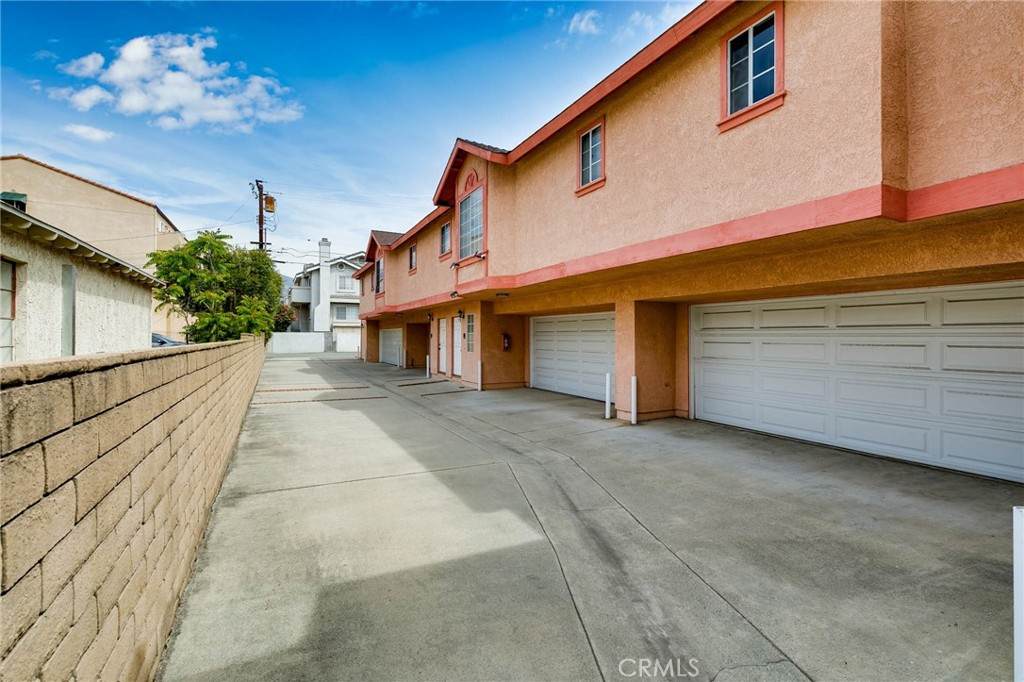 https://bt-photos.global.ssl.fastly.net/socal/orig_boomver_1_425752270-2.jpg