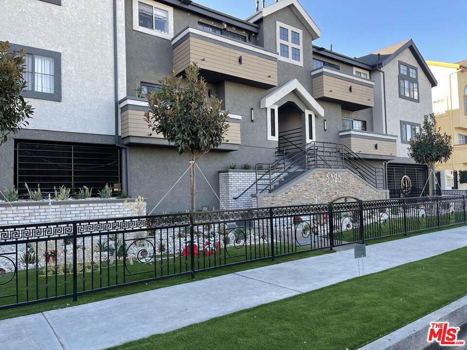5325 Denny Avenue - Photo 1