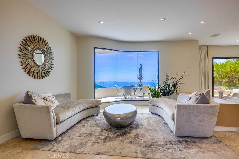 1725 Del Mar - Photo 1