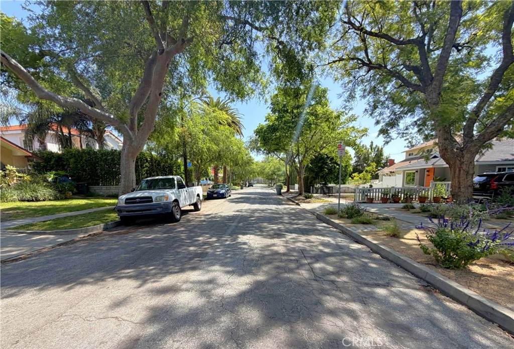 https://bt-photos.global.ssl.fastly.net/socal/orig_boomver_1_425811398-2.jpg