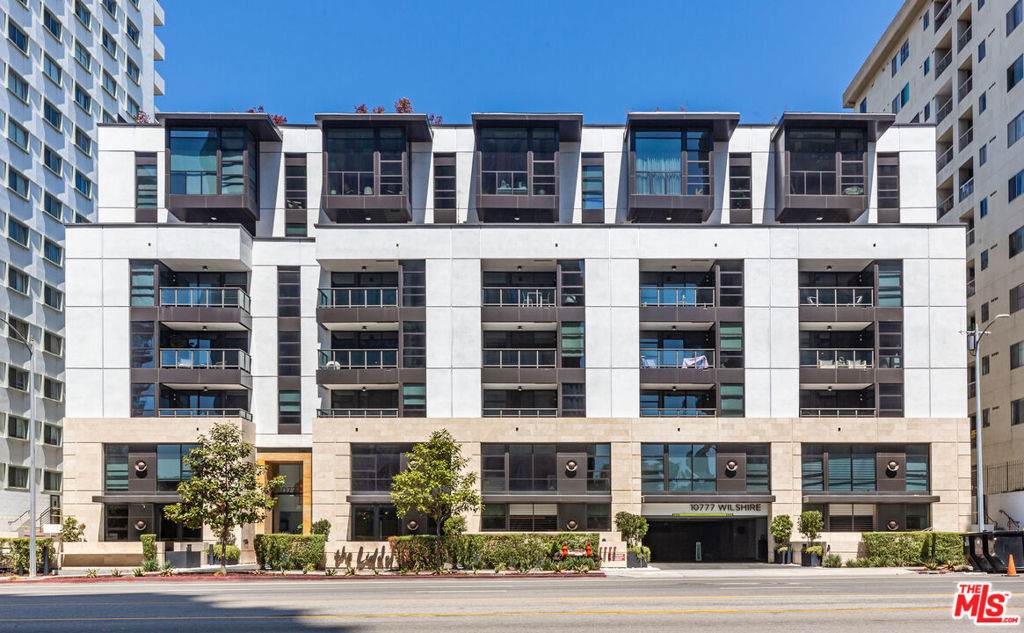 10777 Wilshire Boulevard - Photo 1