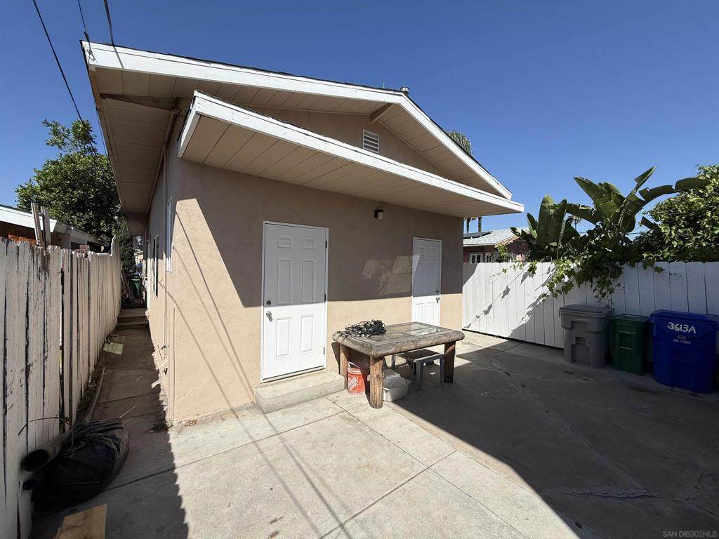 https://bt-photos.global.ssl.fastly.net/socal/orig_boomver_1_425814607-2.jpg