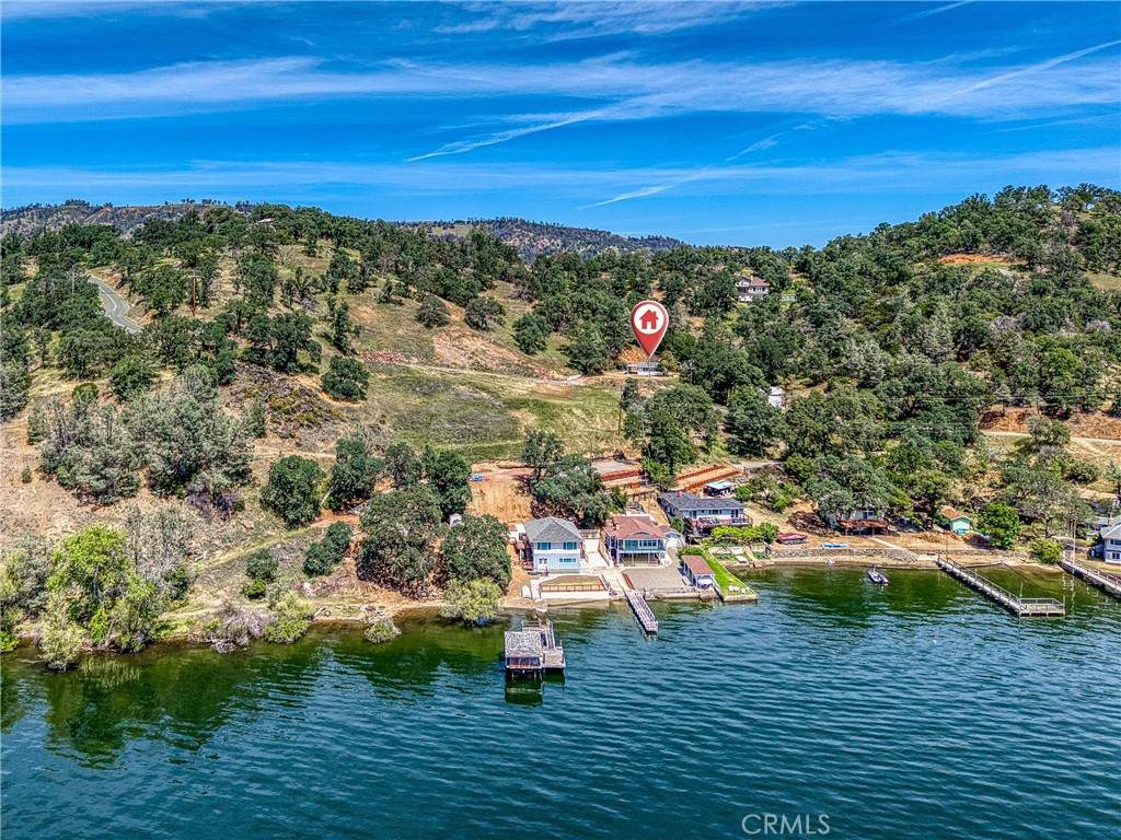 10670 Lakeshore Drive - Photo 1