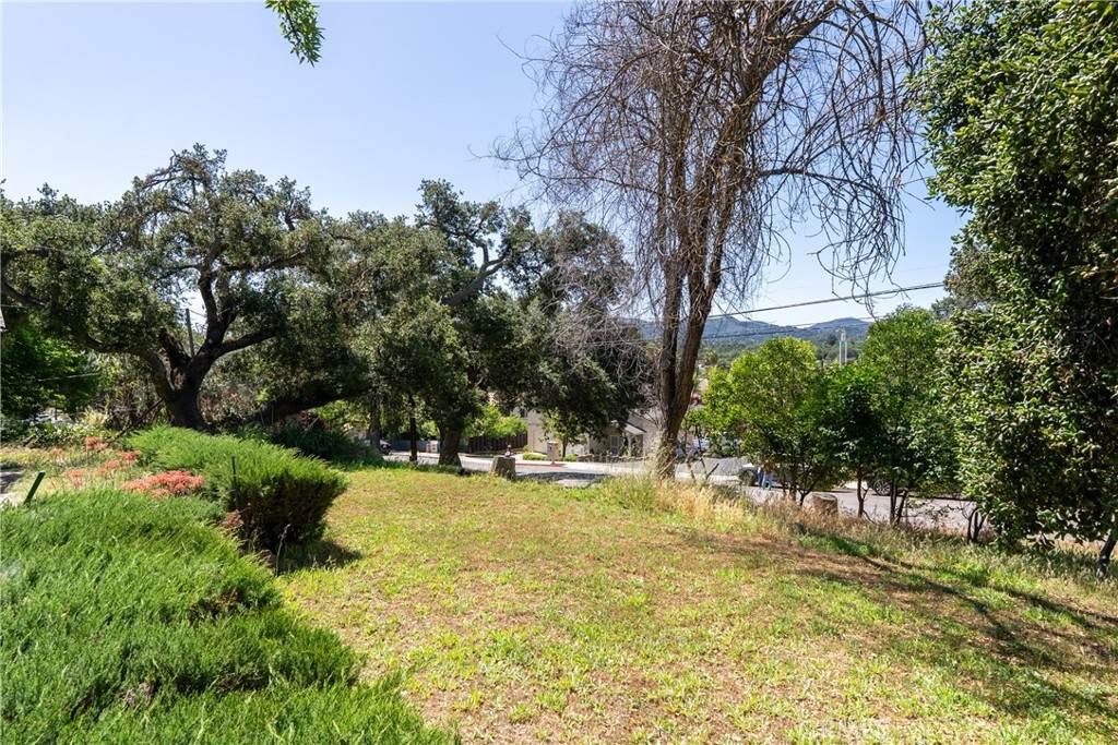 https://bt-photos.global.ssl.fastly.net/socal/orig_boomver_1_425829951-2.jpg