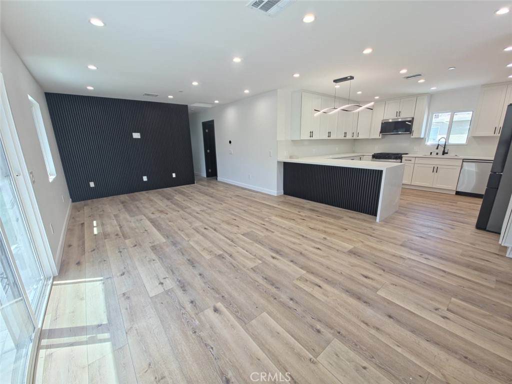 https://bt-photos.global.ssl.fastly.net/socal/orig_boomver_1_425841342-2.jpg