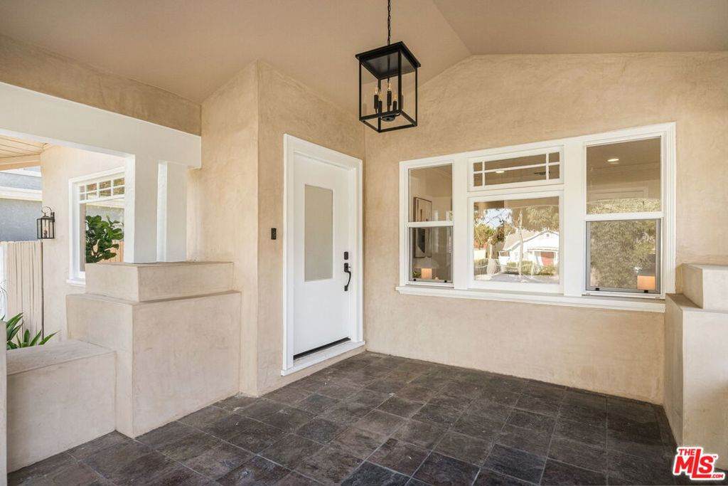https://bt-photos.global.ssl.fastly.net/socal/orig_boomver_1_425850944-2.jpg