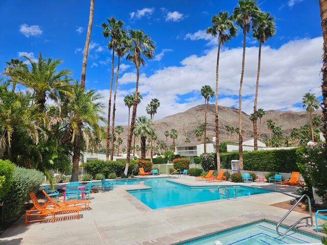 https://bt-photos.global.ssl.fastly.net/socal/orig_boomver_1_425853431-2.jpg