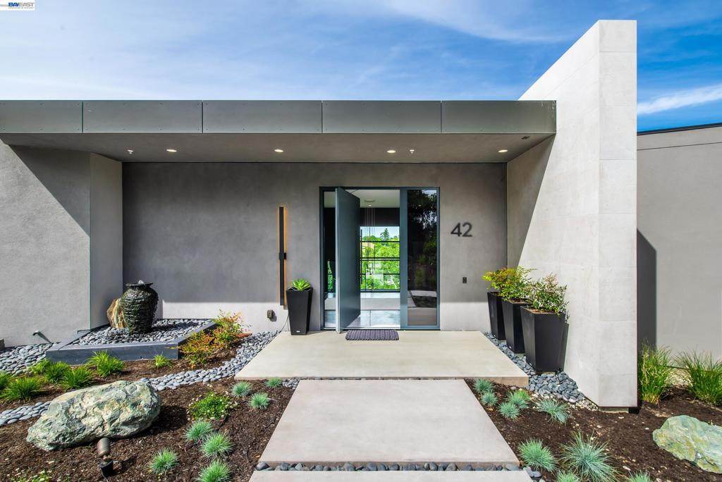 https://bt-photos.global.ssl.fastly.net/socal/orig_boomver_1_425854954-2.jpg