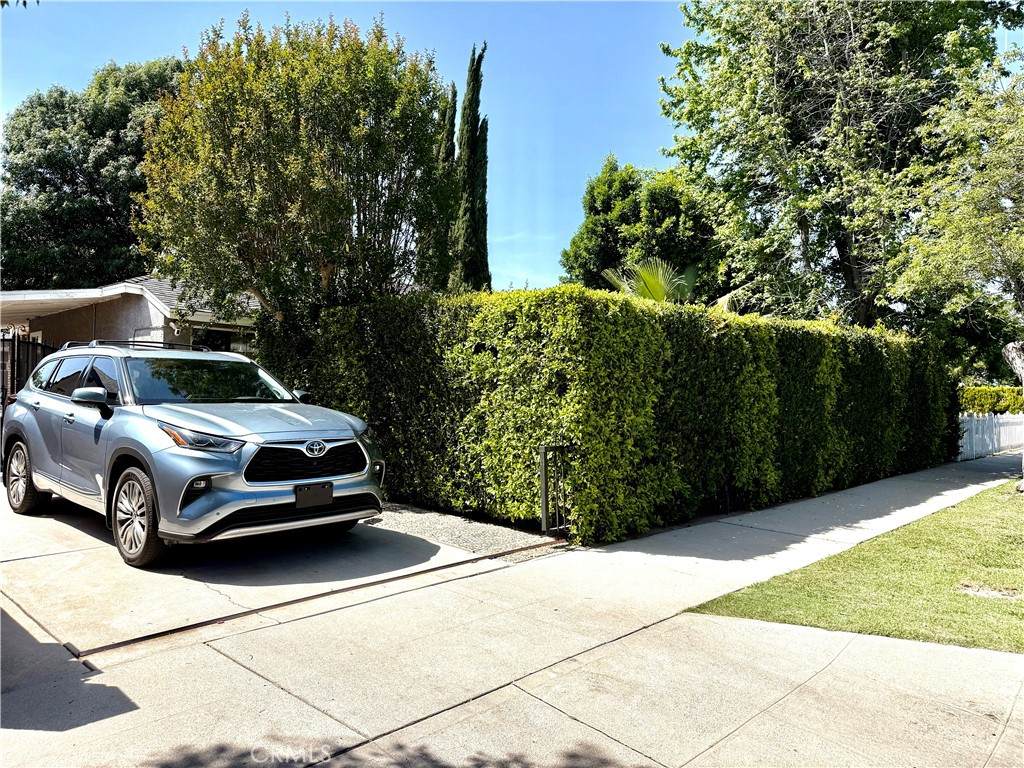 https://bt-photos.global.ssl.fastly.net/socal/orig_boomver_1_425888288-2.jpg