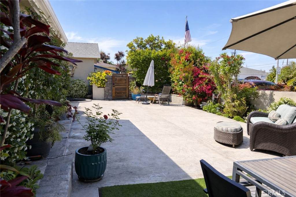 https://bt-photos.global.ssl.fastly.net/socal/orig_boomver_1_425893131-2.jpg