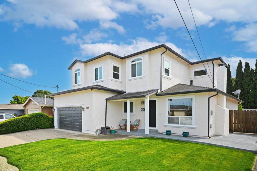 35883 Vinewood Street - Photo 1