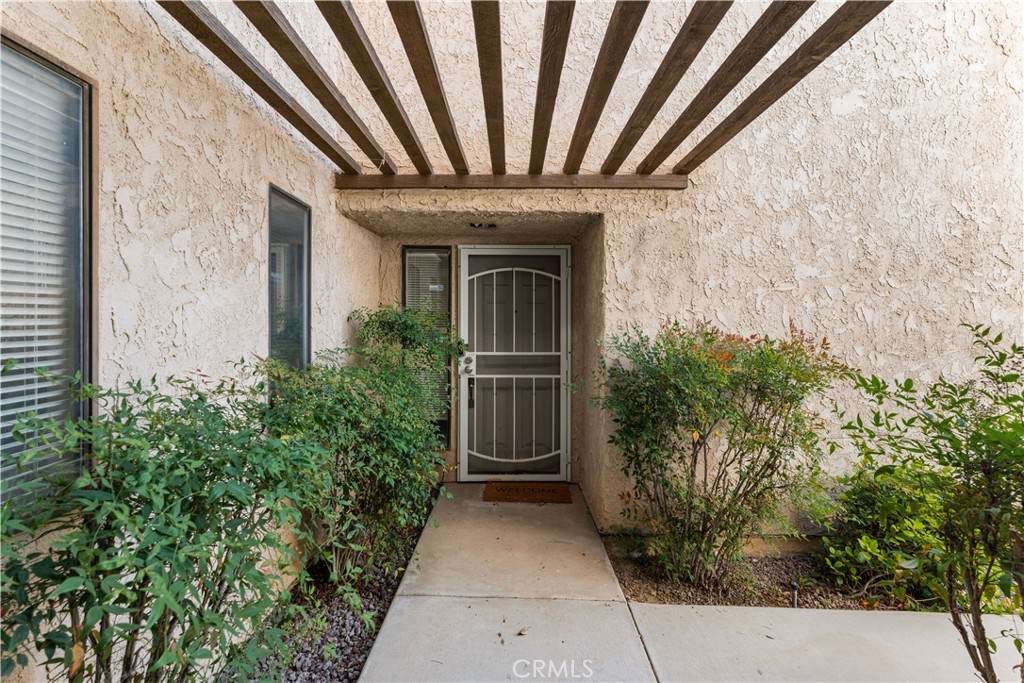 422 Avenue J5 - Photo 1