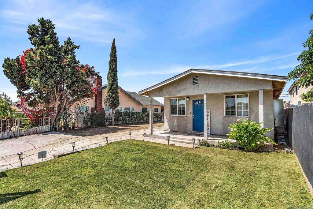 38 46th Street - Photo 1