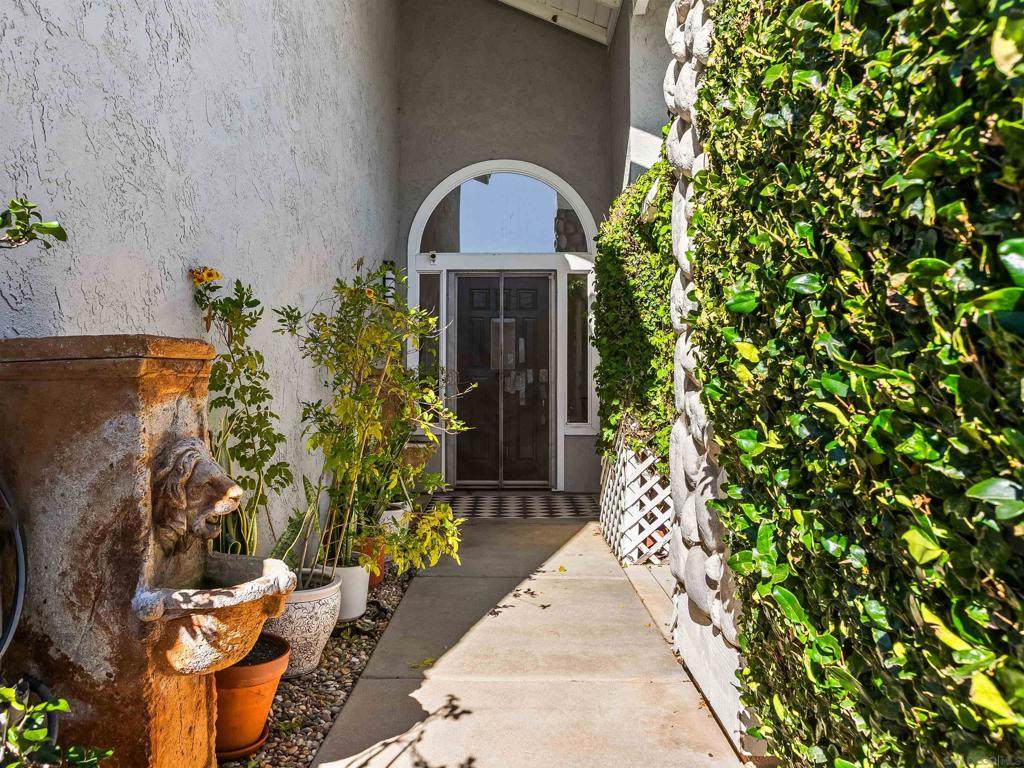 https://bt-photos.global.ssl.fastly.net/socal/orig_boomver_1_425994601-2.jpg