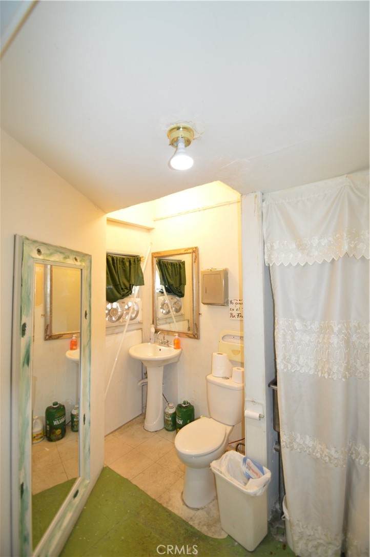 https://bt-photos.global.ssl.fastly.net/socal/orig_boomver_1_425997899-2.jpg