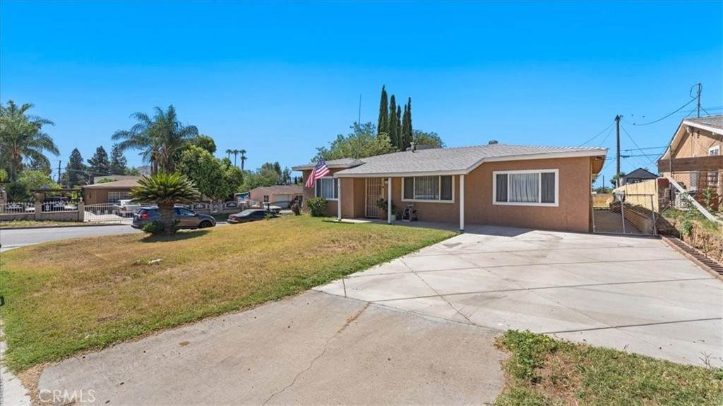 https://bt-photos.global.ssl.fastly.net/socal/orig_boomver_1_426021847-2.jpg