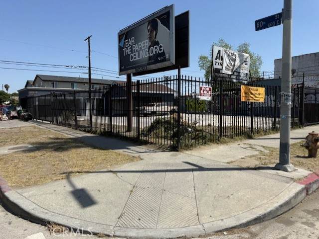 https://bt-photos.global.ssl.fastly.net/socal/orig_boomver_1_426022110-2.jpg