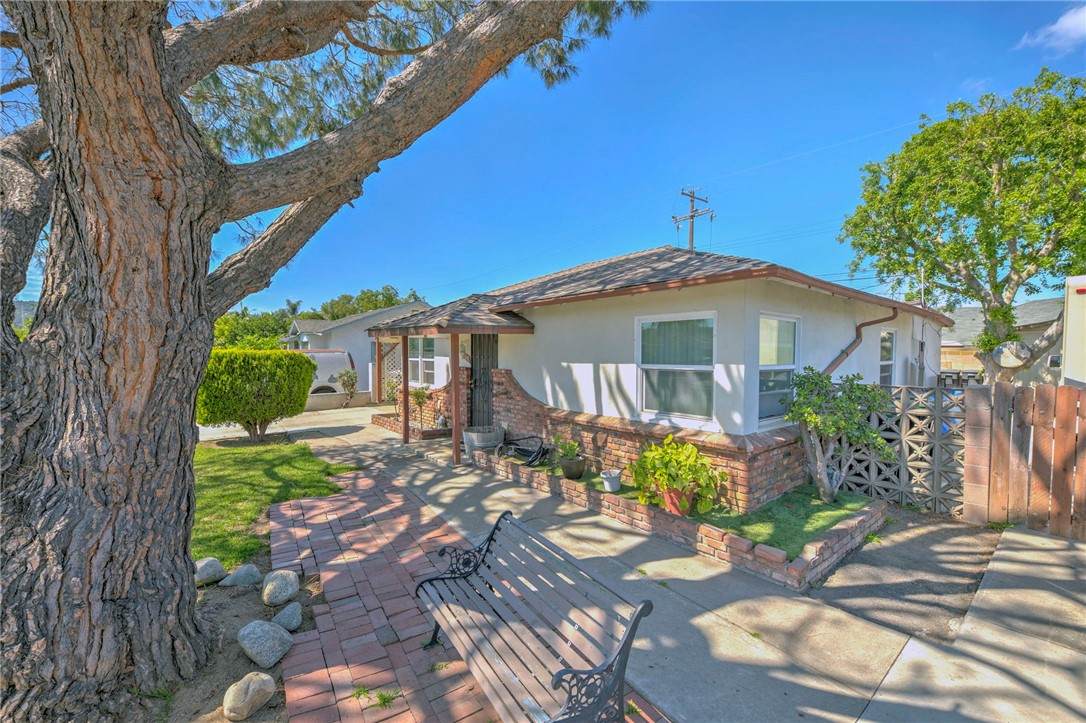 https://bt-photos.global.ssl.fastly.net/socal/orig_boomver_1_426037489-2.jpg