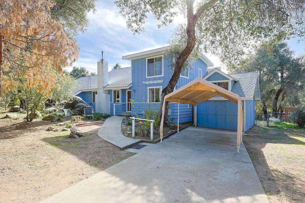 25077 Manzanita Lane - Photo 1