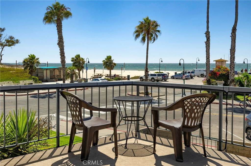 https://bt-photos.global.ssl.fastly.net/socal/orig_boomver_1_426064397-2.jpg