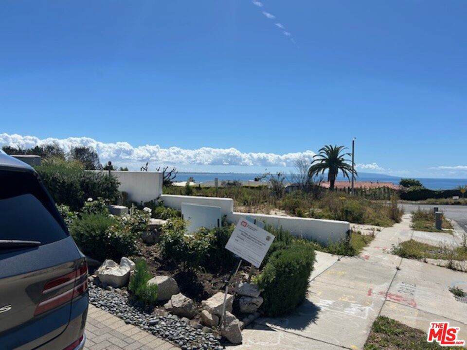 3908 Castlerock Road - Photo 1