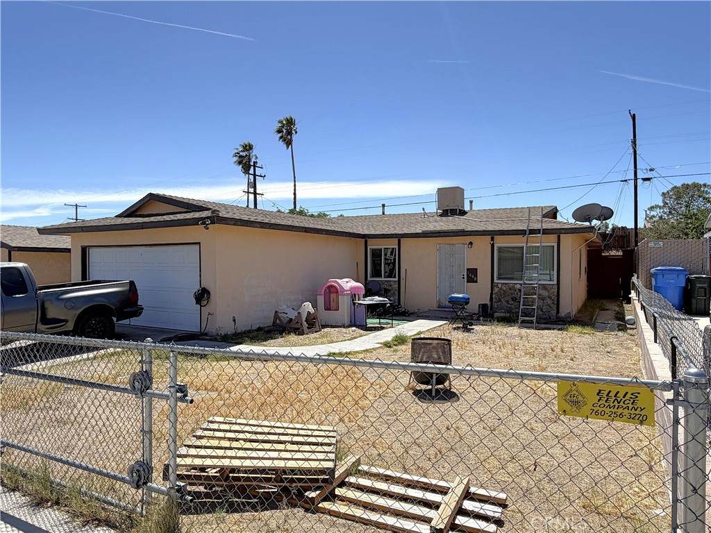 https://bt-photos.global.ssl.fastly.net/socal/orig_boomver_1_426077915-2.jpg