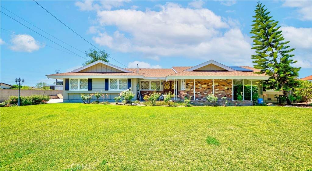 2215 El Monte Avenue - Photo 1