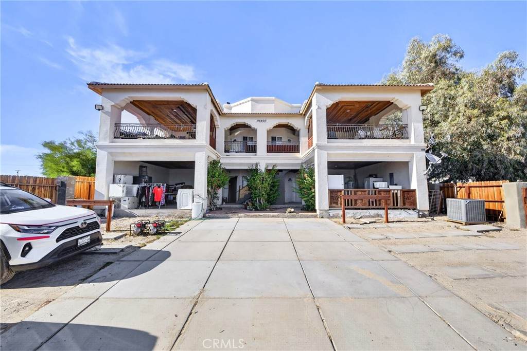 98800 Surfside - Photo 1
