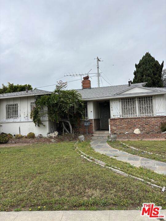 1163 Lake Street - Photo 1