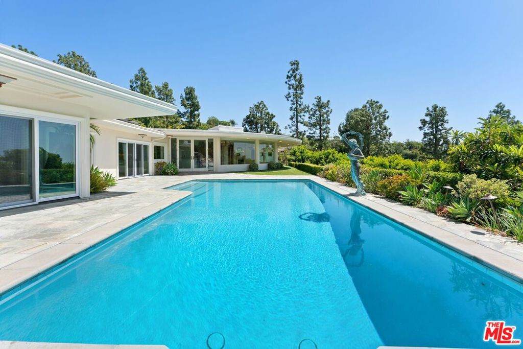 1725 Loma Vista Drive - Photo 1
