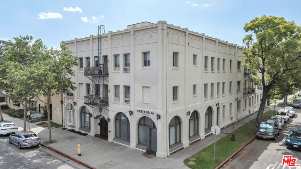 1001 Central Avenue - Photo 1