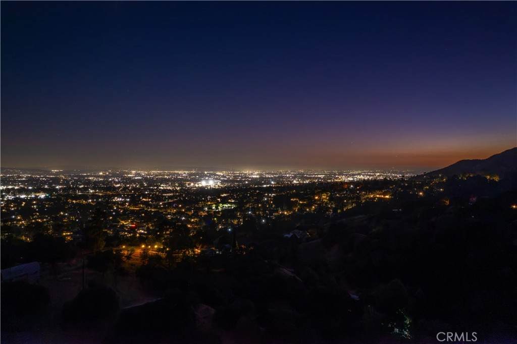 https://bt-photos.global.ssl.fastly.net/socal/orig_boomver_1_426158666-2.jpg