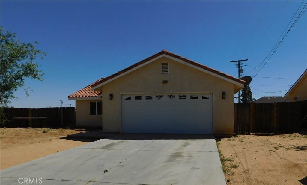 8560 Eucalyptus - Photo 1