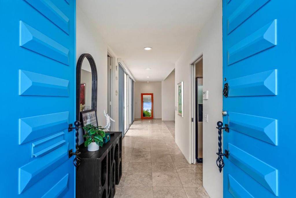 https://bt-photos.global.ssl.fastly.net/socal/orig_boomver_1_426175640-2.jpg