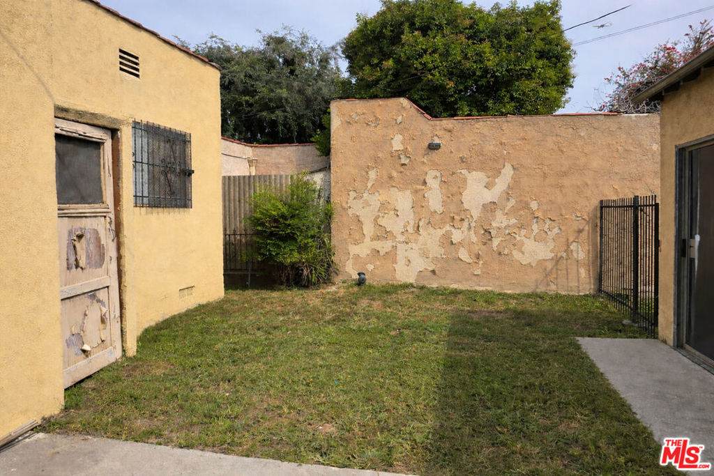 https://bt-photos.global.ssl.fastly.net/socal/orig_boomver_1_426176552-2.jpg