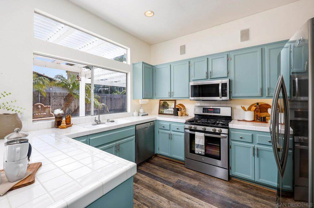 3529 La Mirada Dr - Photo 1