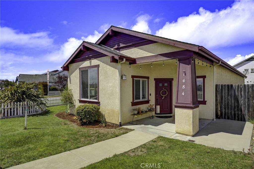 1484 Ash Street - Photo 1