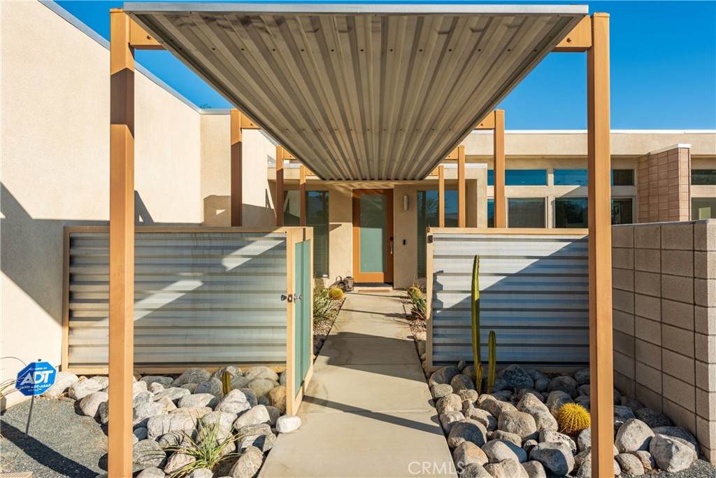 https://bt-photos.global.ssl.fastly.net/socal/orig_boomver_1_426303542-2.jpg