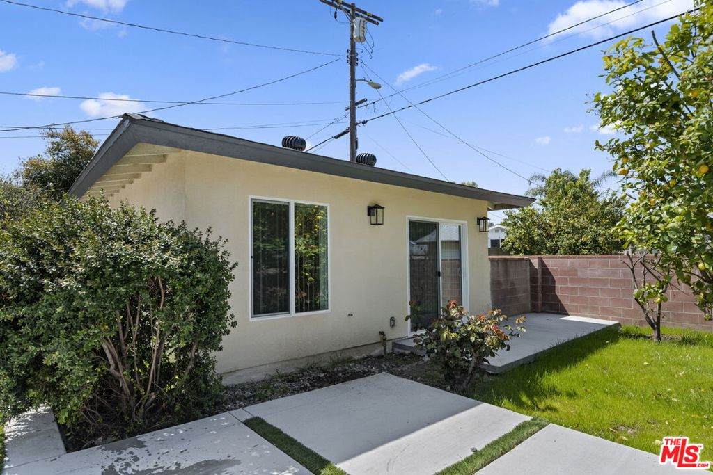 https://bt-photos.global.ssl.fastly.net/socal/orig_boomver_1_426317701-2.jpg