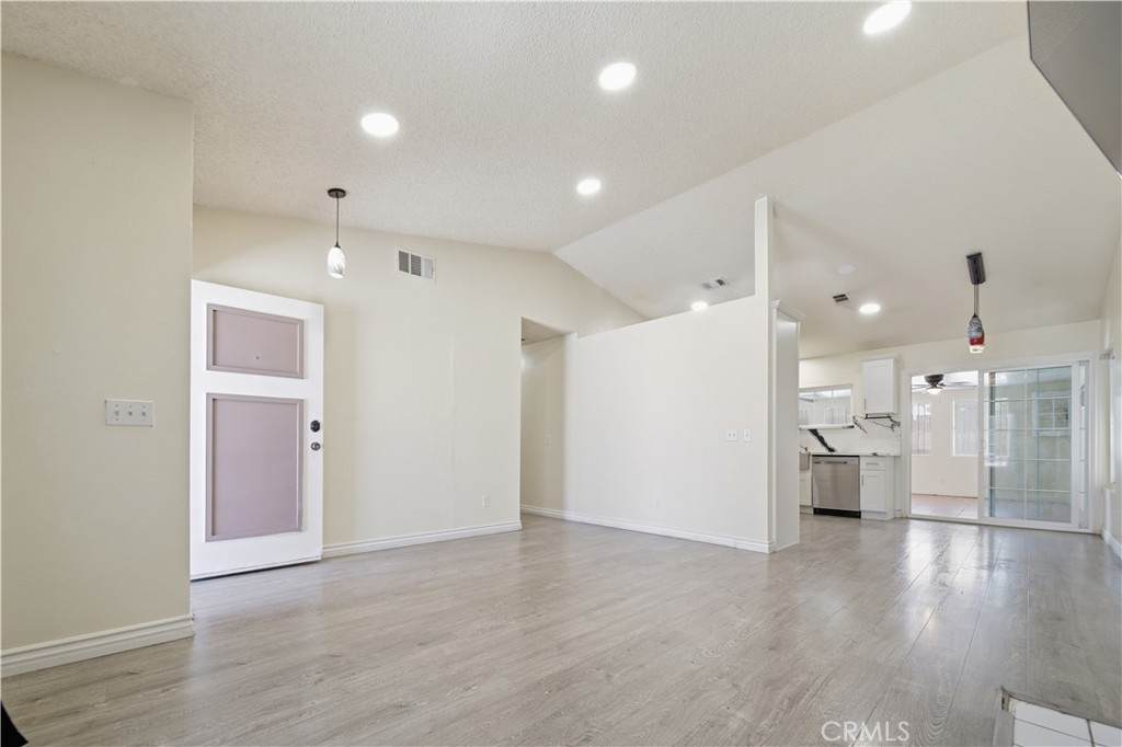 https://bt-photos.global.ssl.fastly.net/socal/orig_boomver_1_426317751-2.jpg