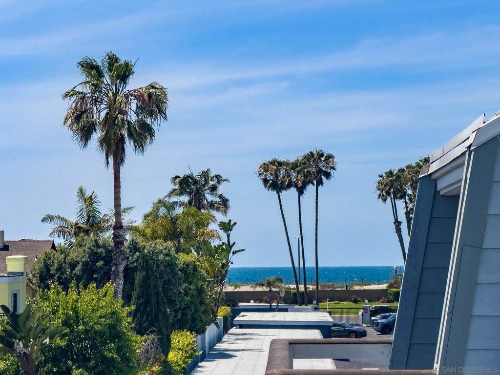 https://bt-photos.global.ssl.fastly.net/socal/orig_boomver_1_426319393-2.jpg