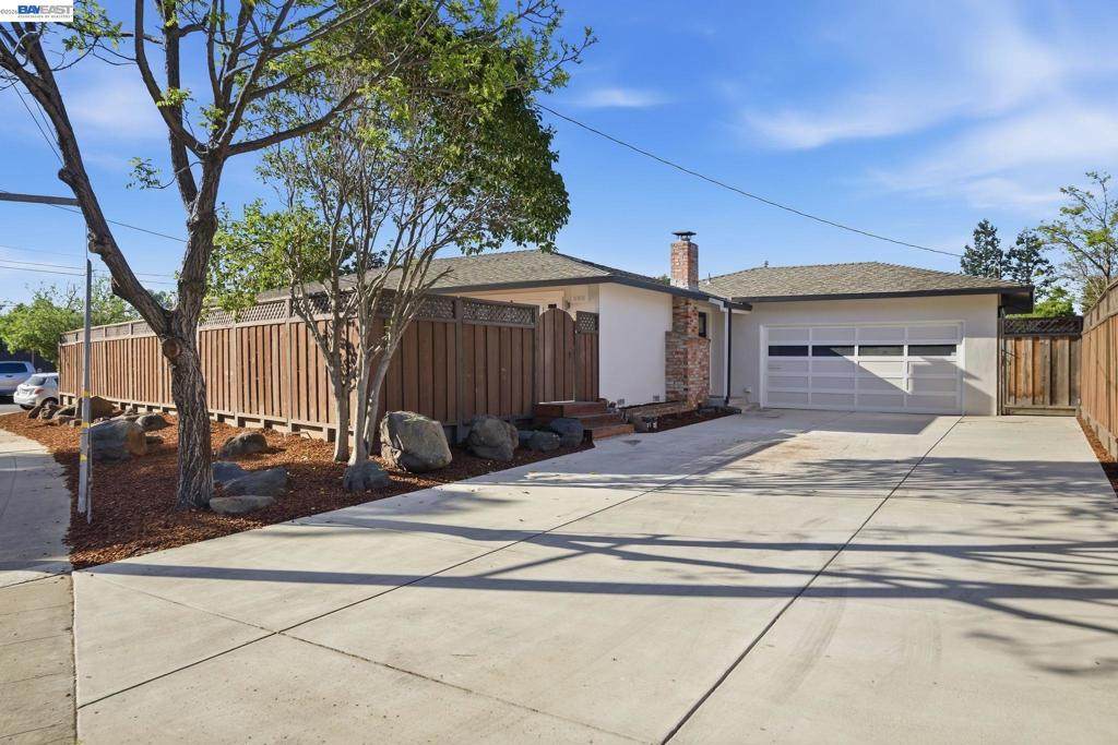 31139 Chicoine Ave - Photo 1