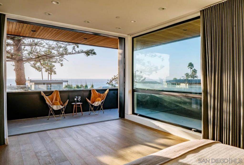 https://bt-photos.global.ssl.fastly.net/socal/orig_boomver_1_426337798-2.jpg