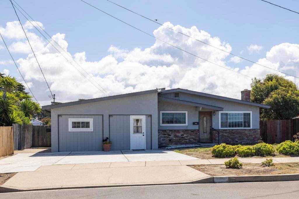 3092 Zanetta Drive - Photo 1