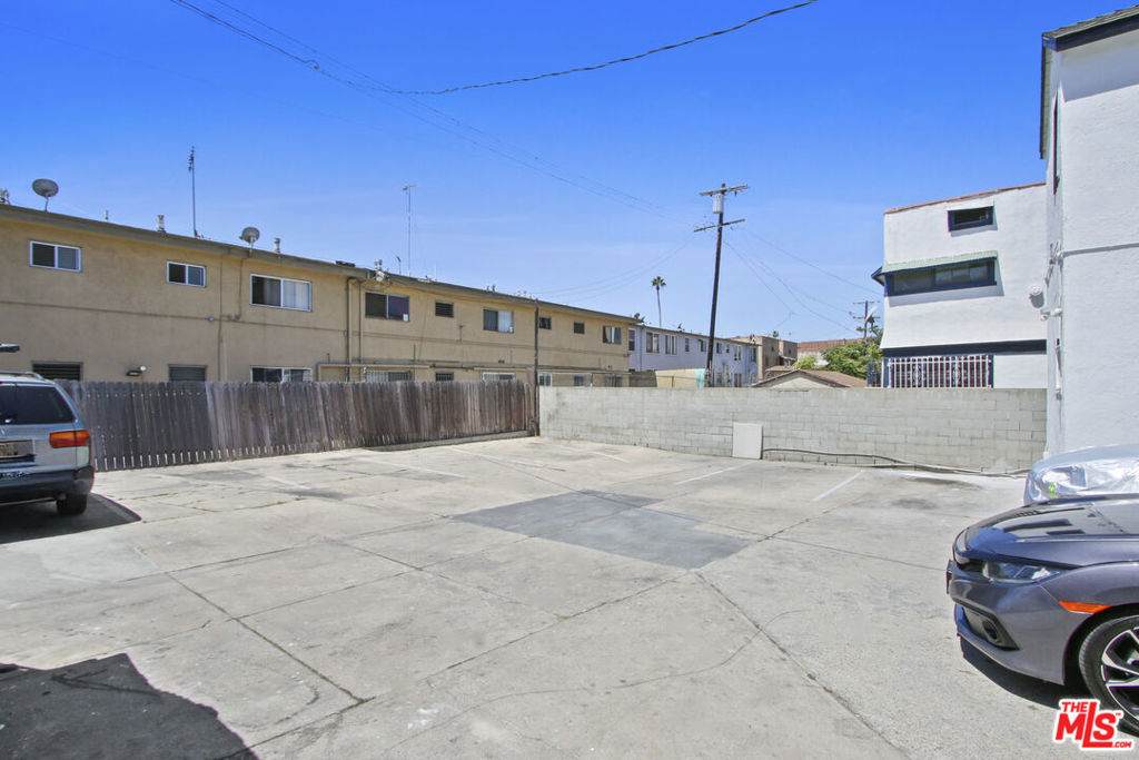 https://bt-photos.global.ssl.fastly.net/socal/orig_boomver_1_426390411-2.jpg