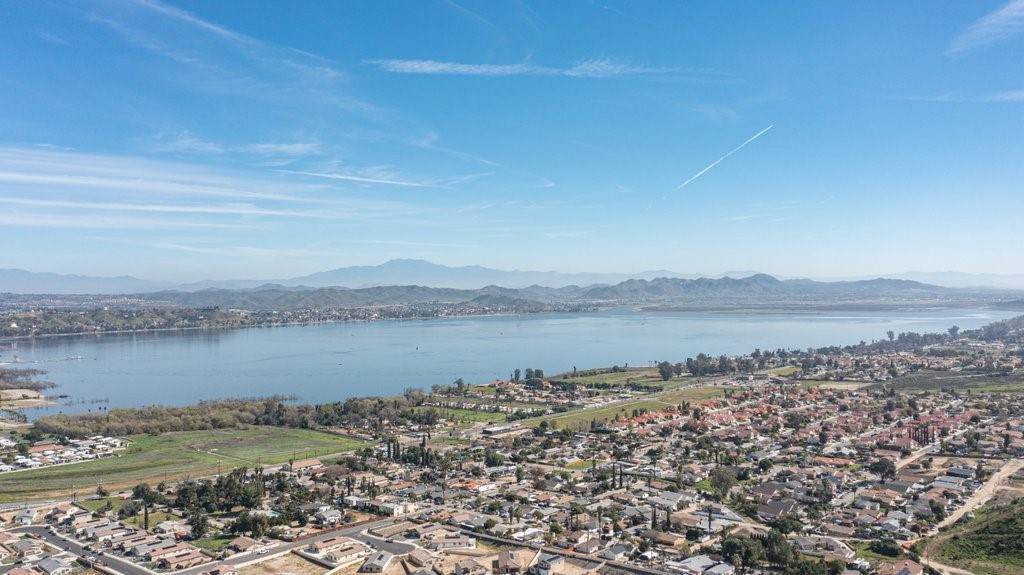 https://bt-photos.global.ssl.fastly.net/socal/orig_boomver_1_426394356-2.jpg
